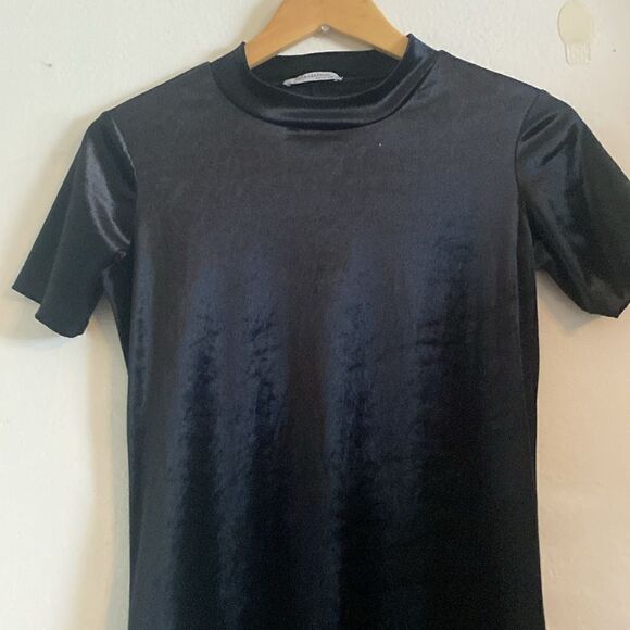 Like New Zara Womens Black Velour Mock Neck Midi Bodycon Dress - Picture 4 of 9